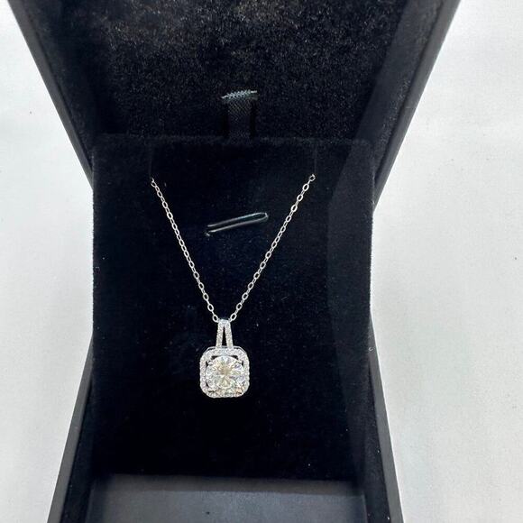 Moissanite GRA Round Necklace Cushion Cut Halo Pendant Chain 925 18K 2 Ct - Picture 3 of 12